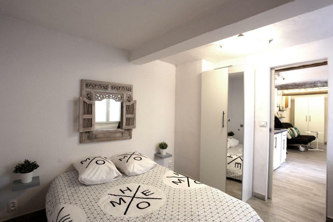 GregBnb-com - T2 Ancien et moderne - PARKING INCLUS - 15min Gare Toulon Exterior foto