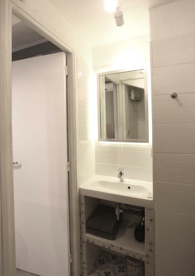 GregBnb-com - T2 Ancien et moderne - PARKING INCLUS - 15min Gare Toulon Exterior foto